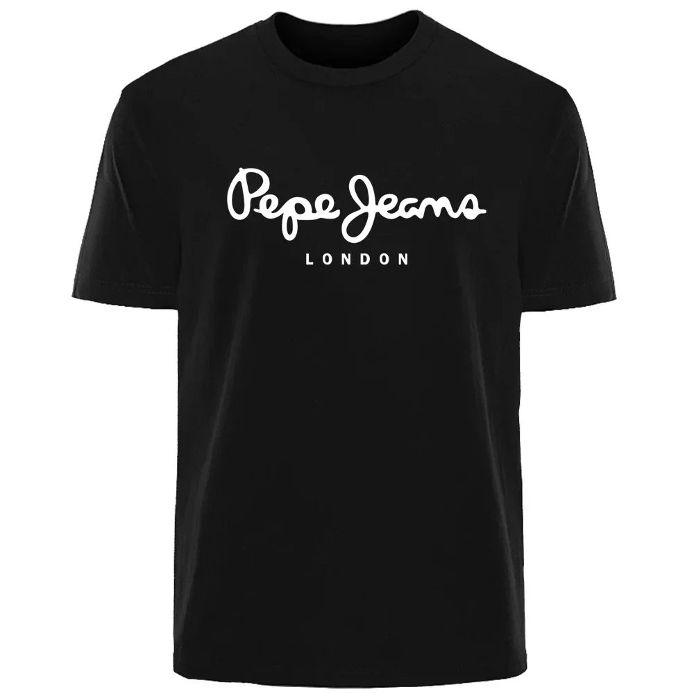 Street Fashion London 2026 - Nuova T-shirt a Maniche Corte con