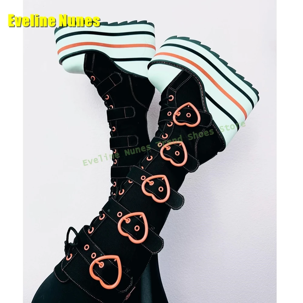 Stivali con plateau con fibbia - Street Fashion Trends 2025 recensione e prezzo