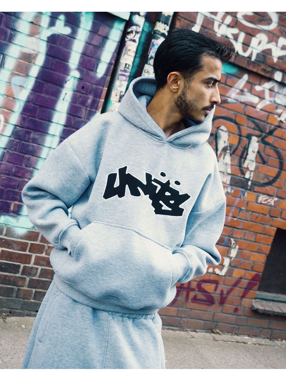Completo unisex in stile retrò - Street Fashion Winter recensione e prezzo