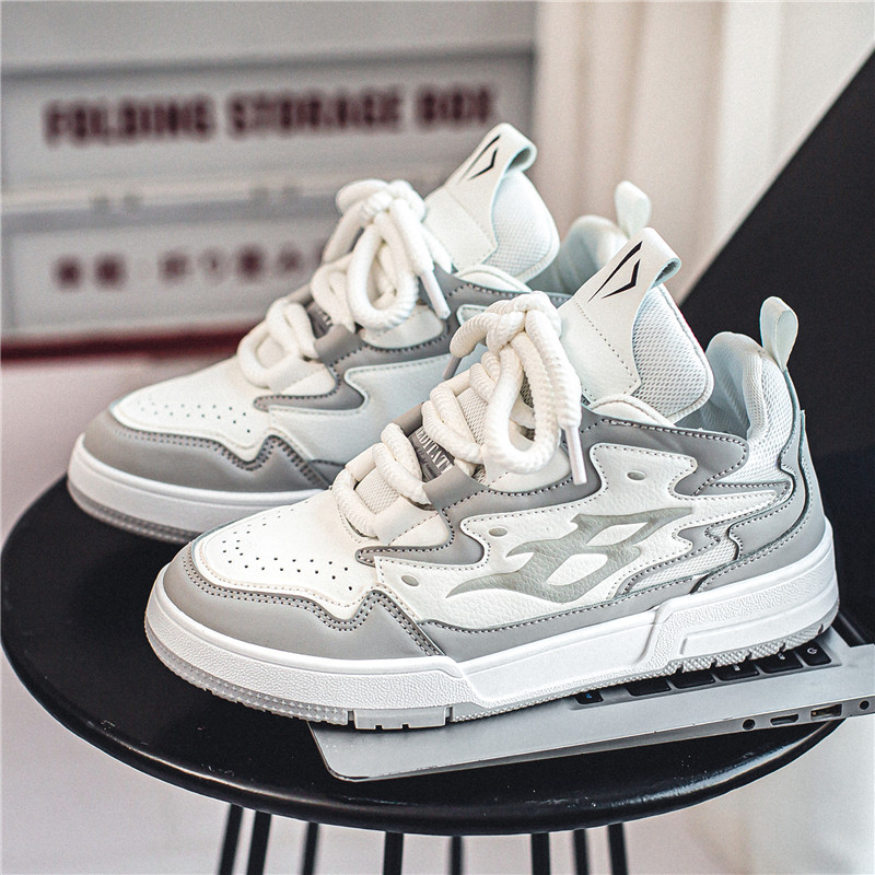 New Bread Mens Sneakers PU Des - Mesh Top Layering recensione e prezzo