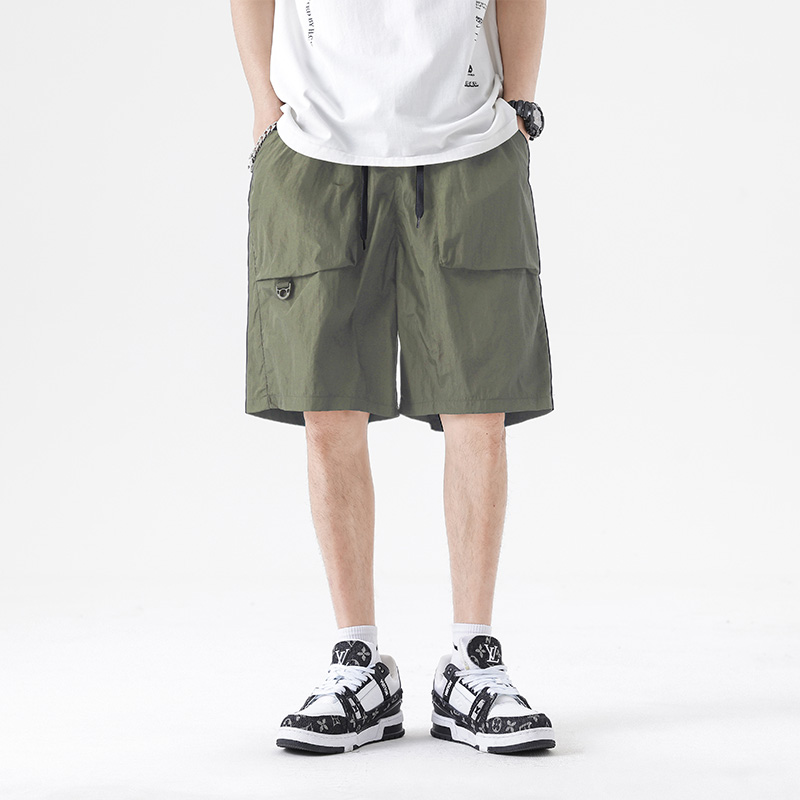 Pantaloncini da uomo 2025 tend - Street Fashion Trends 2025 recensione e prezzo